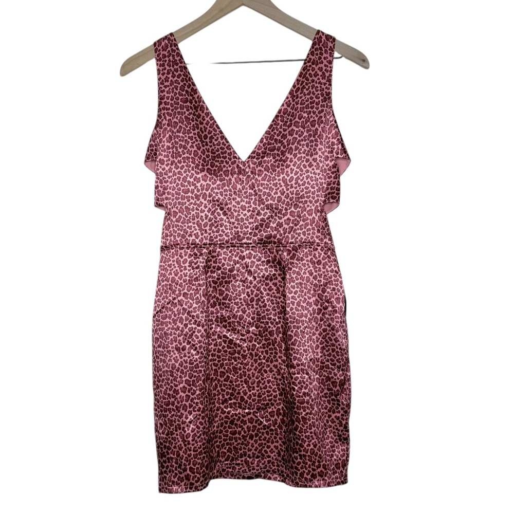 NWT Sweet Storm Cheetah Print Sleeveless Pink Cut Out Mini Dress Size Medium